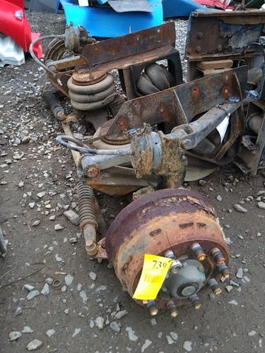   TAG AXLE