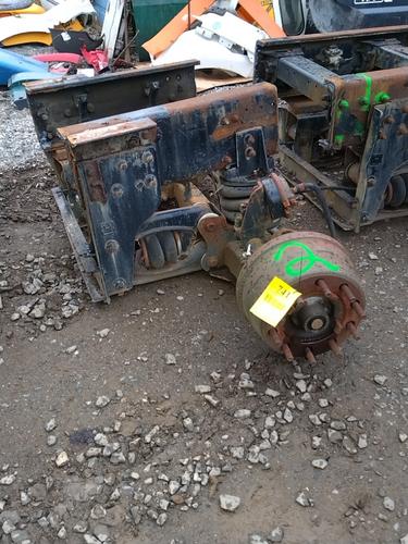   TAG AXLE