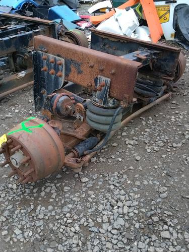   TAG AXLE