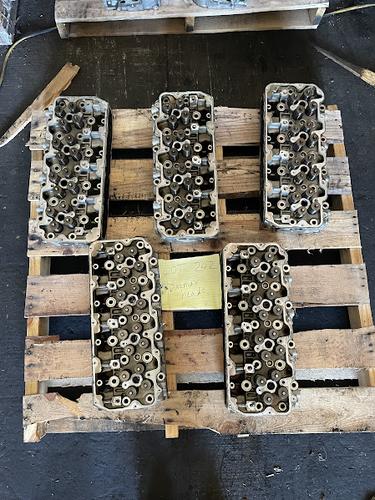 GM  Cylinder Head