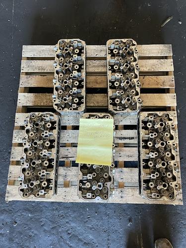 GM  Cylinder Head