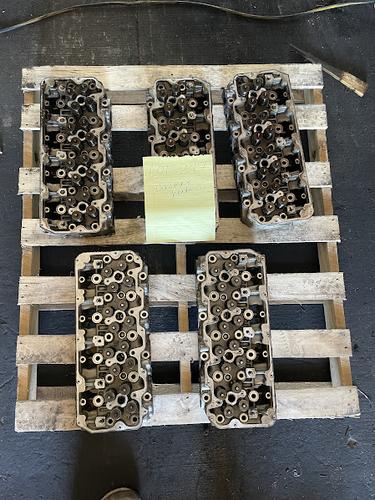 GM  Cylinder Head