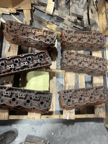 DETROIT  Cylinder Head