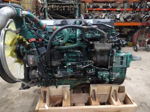 VOLVO D-11 Engine Assembly