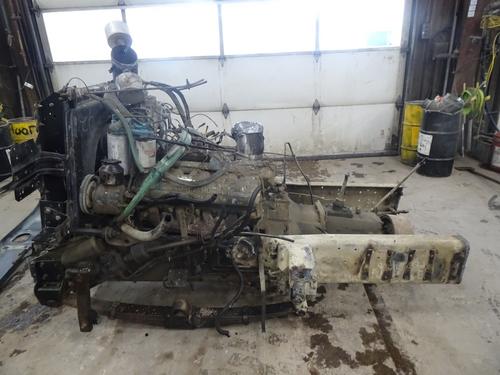 INTERNATIONAL V-8 Engine Assembly