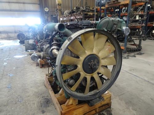 VOLVO D-16 Engine Assembly