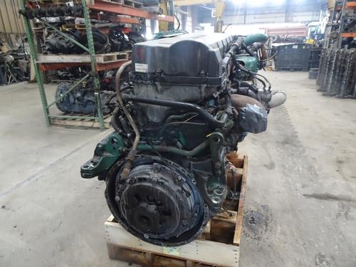 VOLVO D-16 Engine Assembly