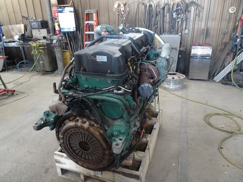 VOLVO D-11 Engine Assembly