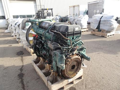 VOLVO D13 Engine Assembly