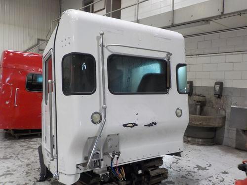 KENWORTH T800 CAB