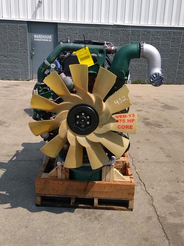 VOLVO D-13 Engine Assembly