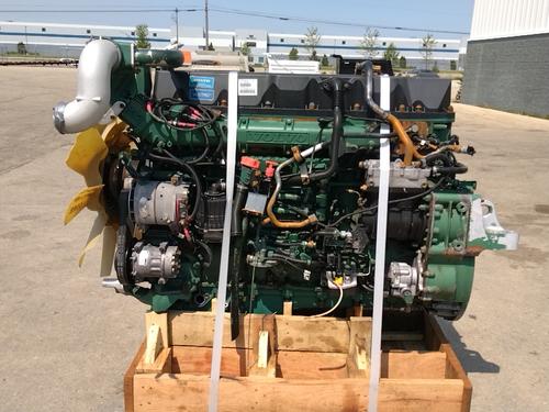 VOLVO D-13 Engine Assembly