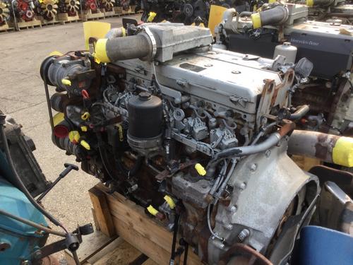 MERCEDES OM906L Engine Assembly