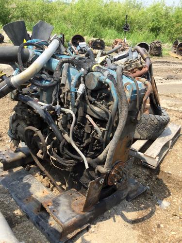 INTERNATIONAL DT466E Engine Assembly