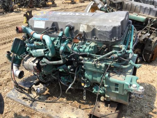 VOLVO D-11 Engine Assembly