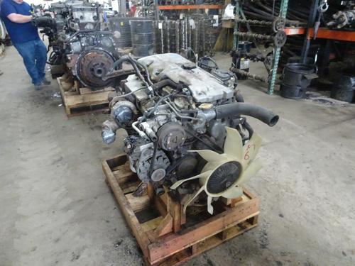 MITSUBISHI 4M50-3AT8 Engine Assembly