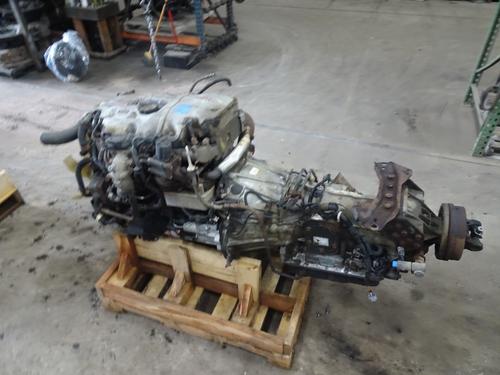 MITSUBISHI 4M50-3AT8 Engine Assembly