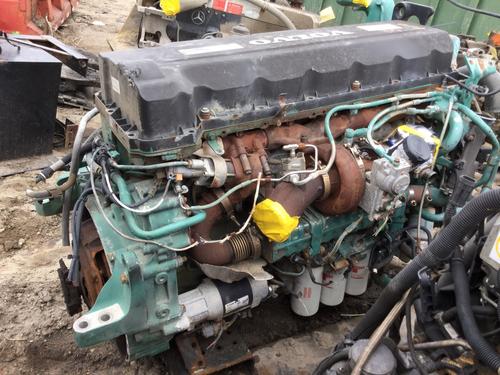 VOLVO D-13 Engine Assembly
