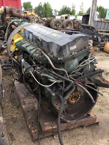 VOLVO D-13 Engine Assembly