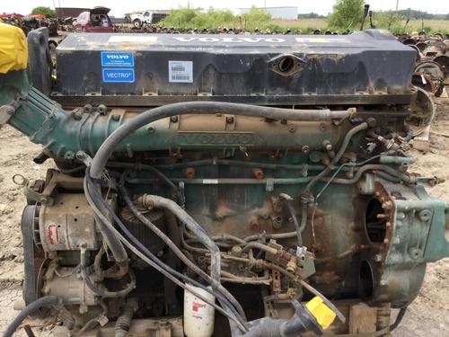 VOLVO D-13 Engine Assembly