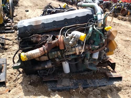 VOLVO D-13 Engine Assembly