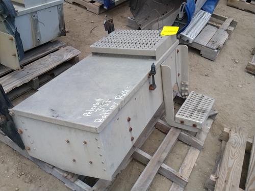   BATTERY BOX