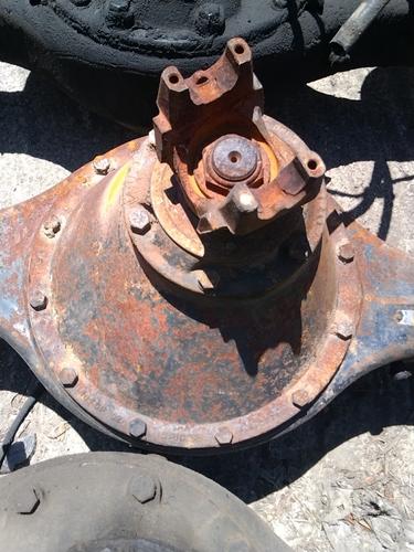 IHC RA44 Axle Assembly, Rear (Rear)