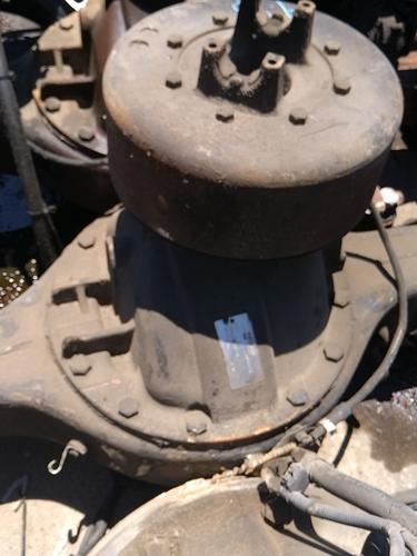 EATON 17060S Axle Assembly, Rear (Rear)
