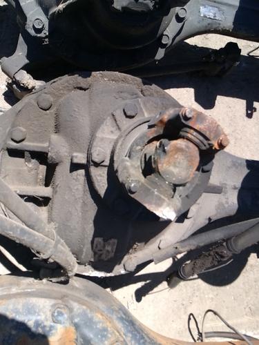 EATON 17060S Axle Assembly, Rear (Rear)
