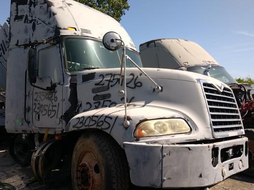 MACK CXU632 CAB CLIP