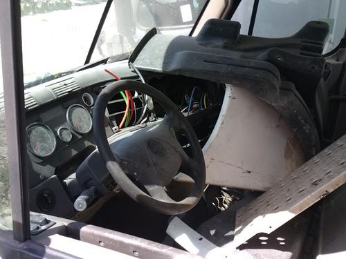 FREIGHTLINER CASCADIA CAB