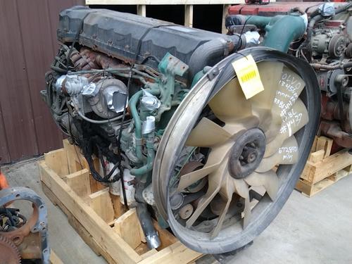VOLVO D-13 Engine Assembly