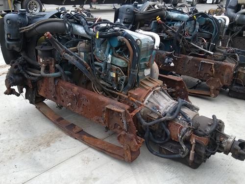 INTERNATIONAL DT466E Engine Assembly