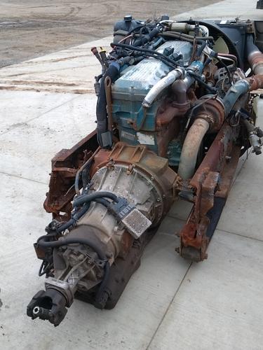 INTERNATIONAL DT466E Engine Assembly