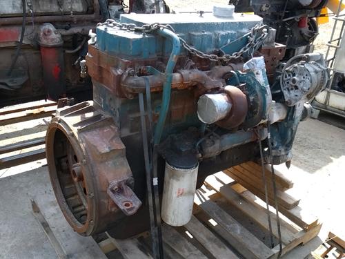 INTERNATIONAL DT466E Engine Assembly