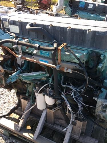 VOLVO D12 Engine Assembly