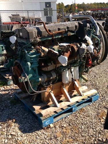 VOLVO D13 Engine Assembly