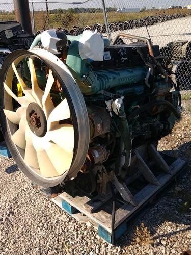 VOLVO D13 Engine Assembly