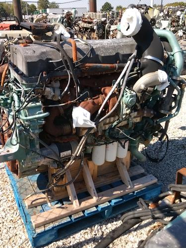 VOLVO D13 Engine Assembly