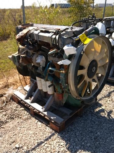 VOLVO D12 Engine Assembly