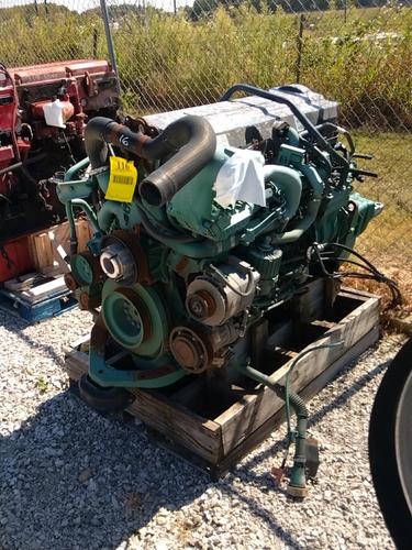 VOLVO D-11 Engine Assembly