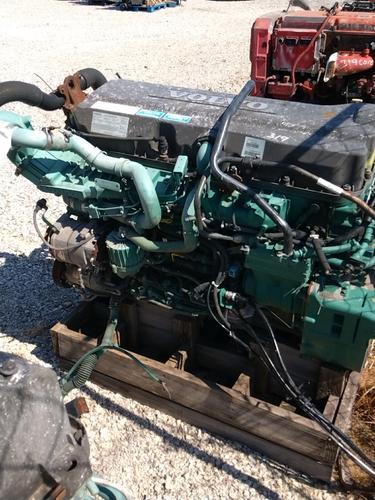 VOLVO D-11 Engine Assembly