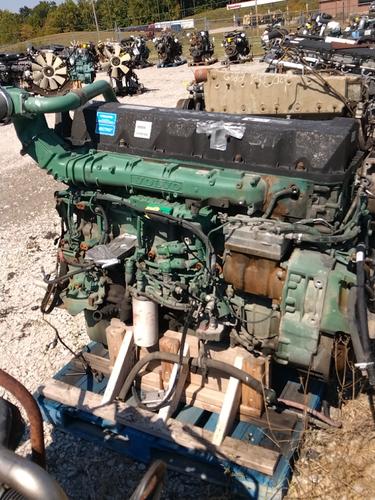 VOLVO D13 Engine Assembly
