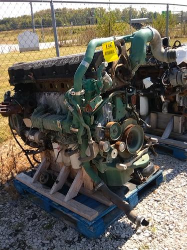 VOLVO D13 Engine Assembly