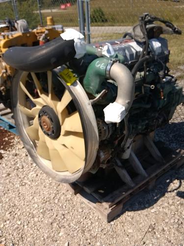 MACK MP8 Engine Assembly