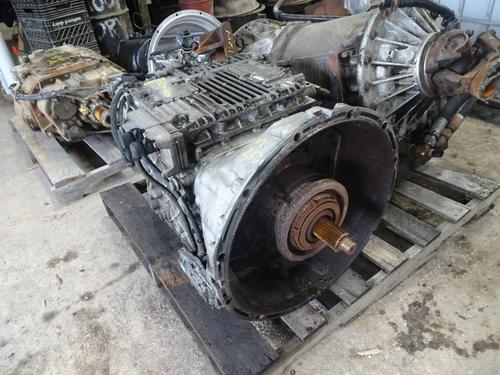 VOLVO ATO2612D Transmission Assembly