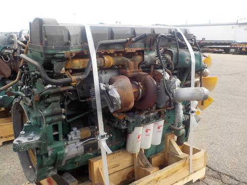VOLVO D-16 Engine Assembly