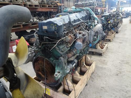 VOLVO D13 Engine Assembly