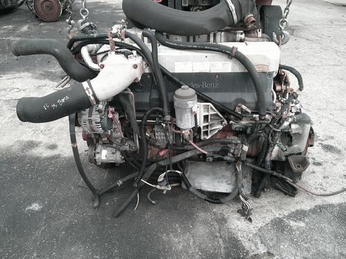 MERCEDES MBE4000 Engine Assembly