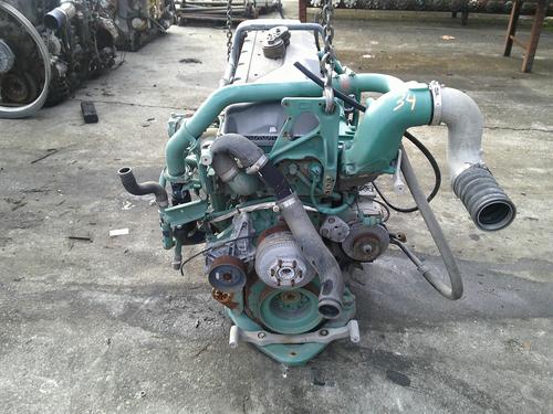 VOLVO D13 Engine Assembly